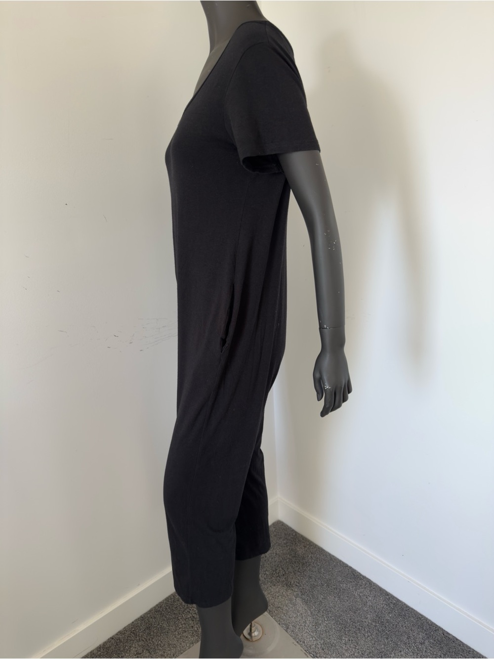 316. Smash + Tess Black Jumpsuit with Short Sleeves - Picture 4 of 9
